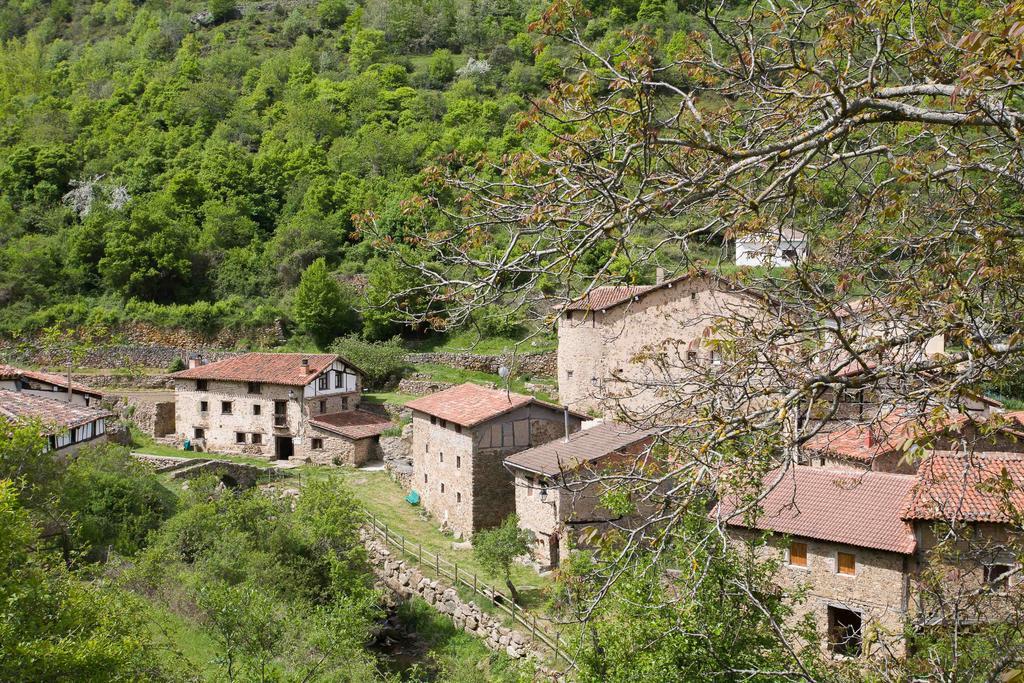 Posada De Urreci Aldeanueva de Cameros 外观 照片