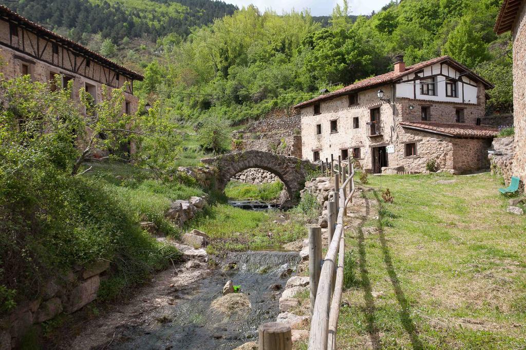 Posada De Urreci Aldeanueva de Cameros 外观 照片