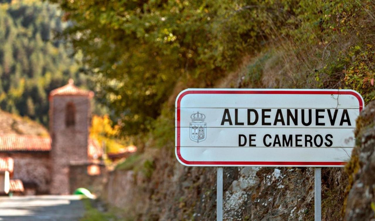 Posada De Urreci Aldeanueva de Cameros 外观 照片